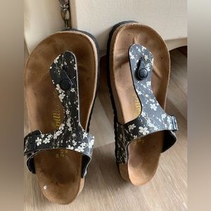 BIRKENSTOCKS PAPILLO